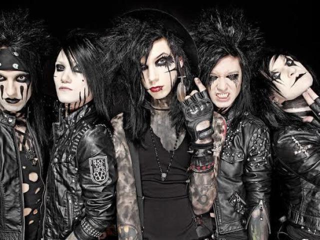 BLACK VEIL BRIDES