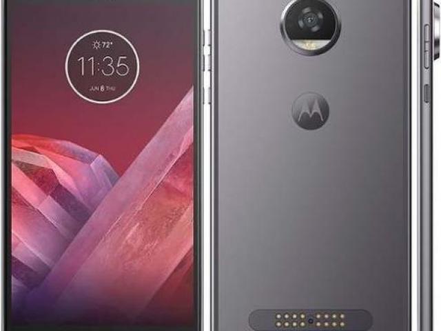 moto Z2