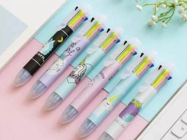 *UNICORN*
ADORO UNICÓRNIOS