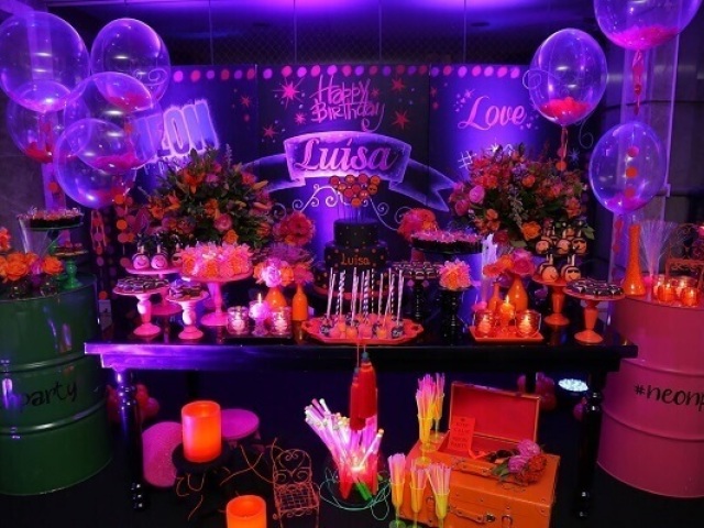 Festa Neon