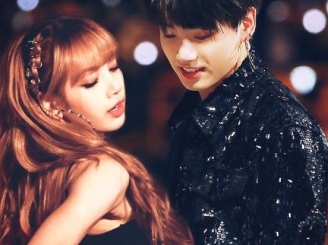 Lisa e Jungkook (blackpink e bts)