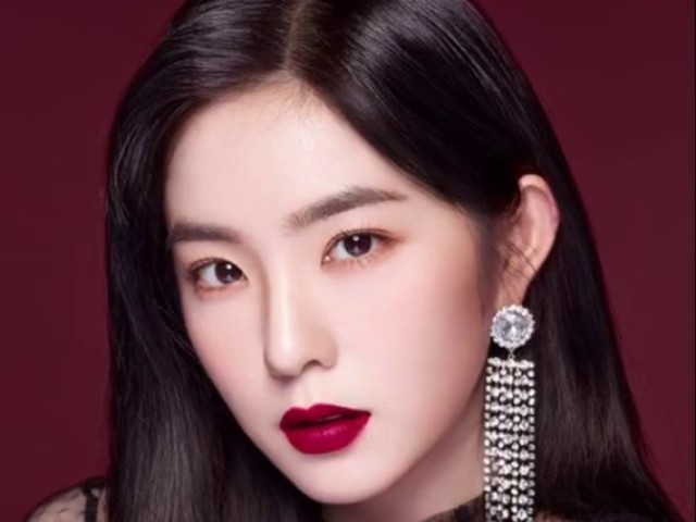 Irene-Red Velvet