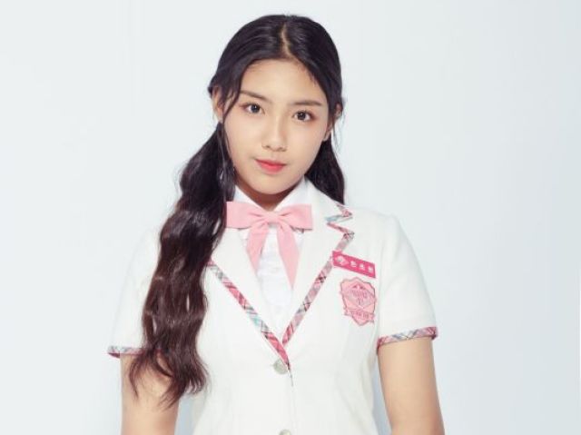 Han Chowon (Cube Entertainment)