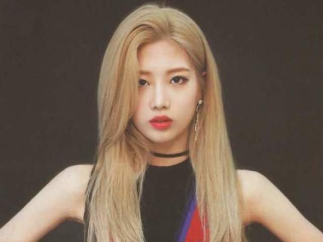 Kim Lip(loona)