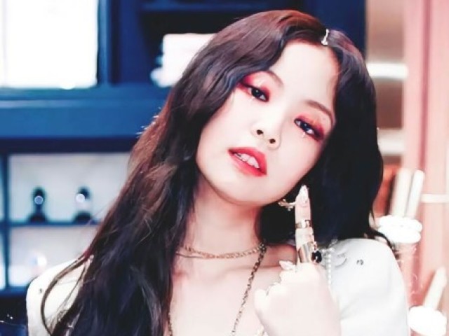 Jennie-blackpink