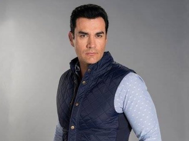 Ramiro (David Zepeda)