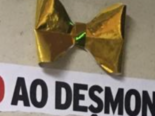 O lacinho dourado