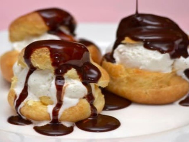 profiterole