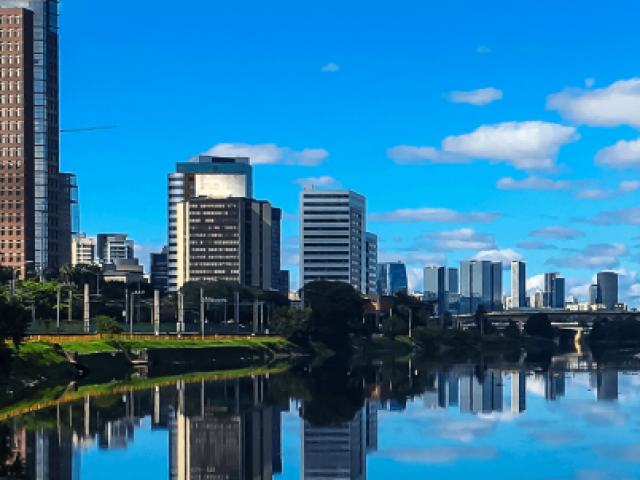 Me mudaria para Pinheiros.