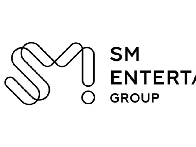 SM Entertainment pois minha maior habilidade é com canto e tenho certeza que me darei bem.