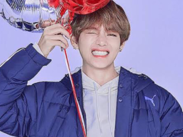 Kim Taehyung 
(V)