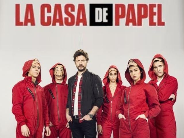 Lá casa de Papel