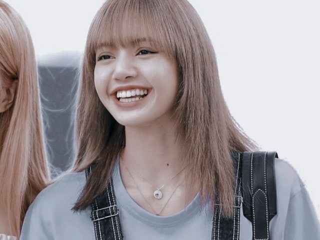 Lisa - BLACKPINK