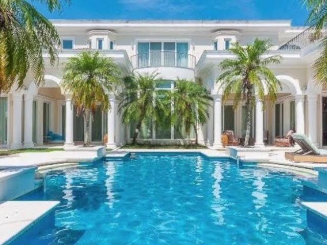 Monte sua casa dos sonhos!