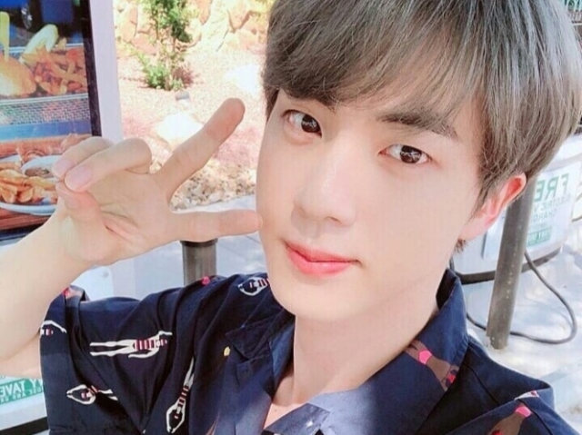 • Seokjin •