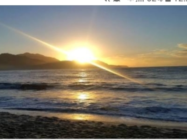 Vamos ver o por do sol lá na costa! ouvi que tem uma vista linda de lá!