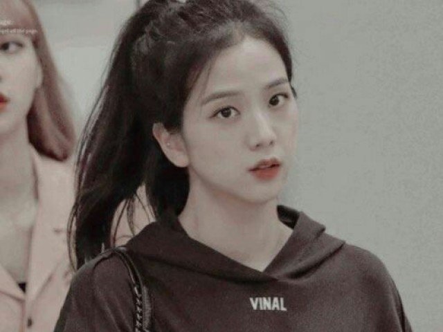 Jisoo - BLACKPINK