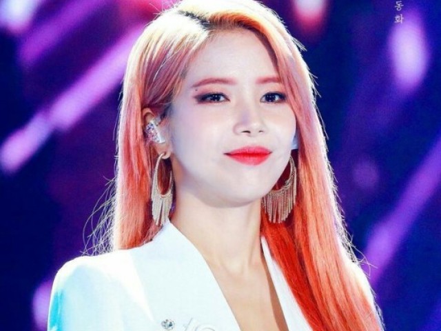 Solar (Mamamoo)