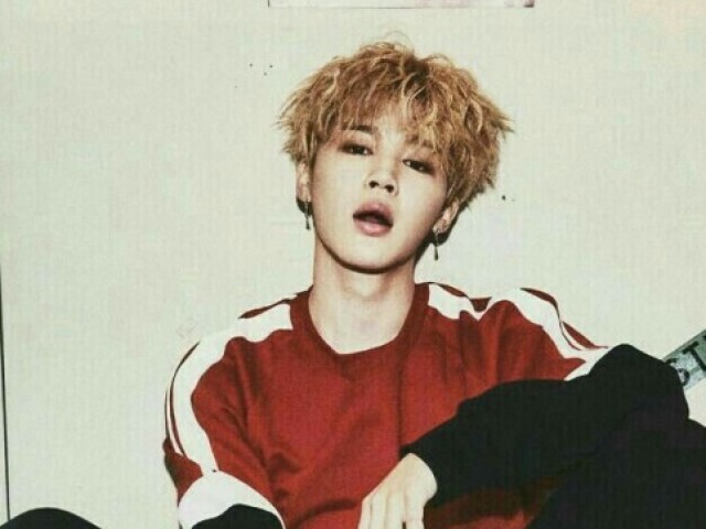 BTS-Jimin
SN minha princesa conhecer você foi a melhor coisa que me aconteceu quer se casar comigo