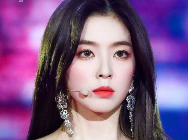 Irene (RED VELVET)