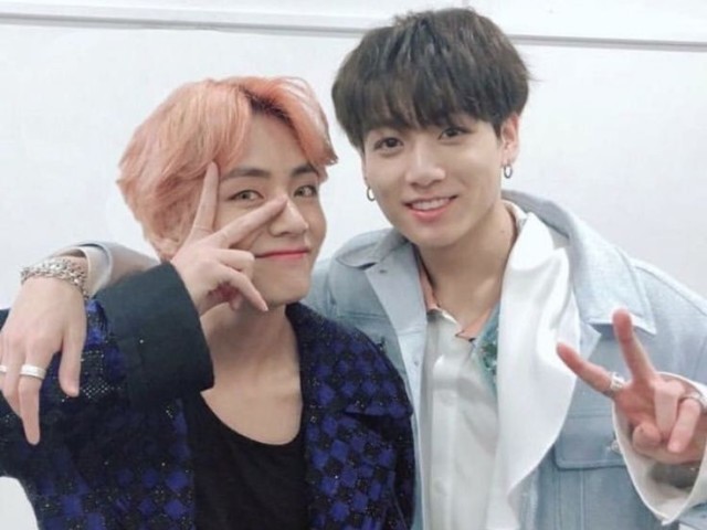 Taehyung e Jungkook