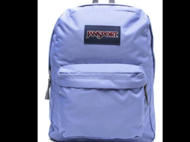 Mala da jansport,alpargata/tênis confortável e o fone de ouvido
