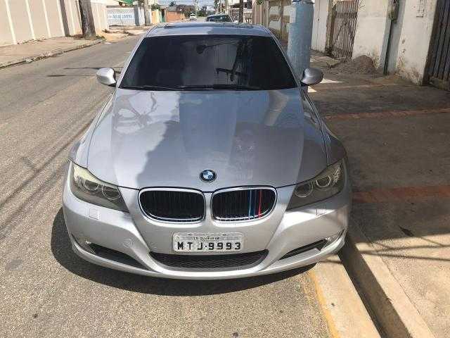 BMW 320i