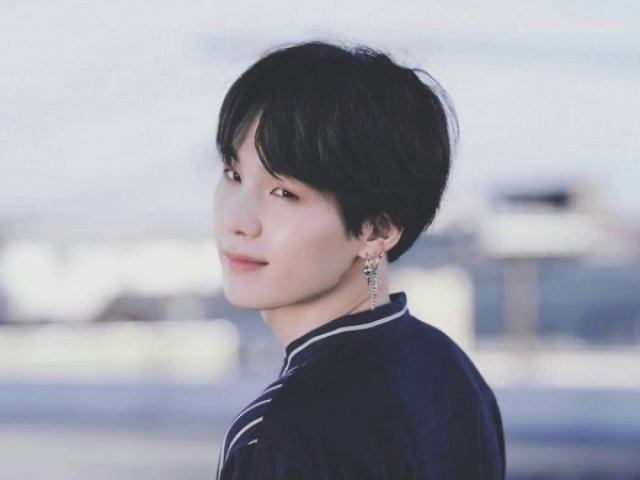 Yoongi (Suga)