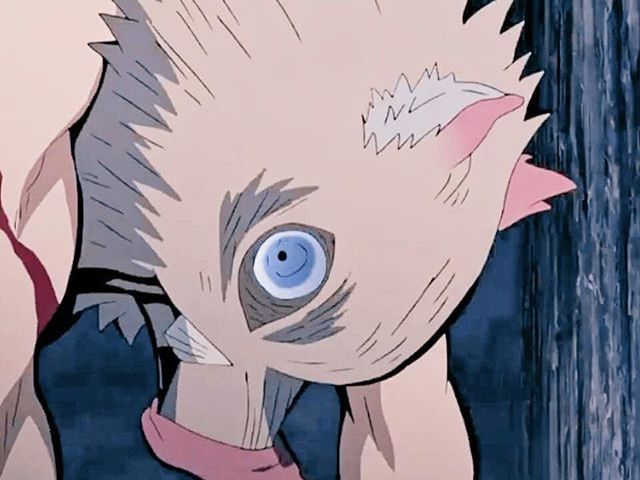 Inosuke morre salvando a todos.
