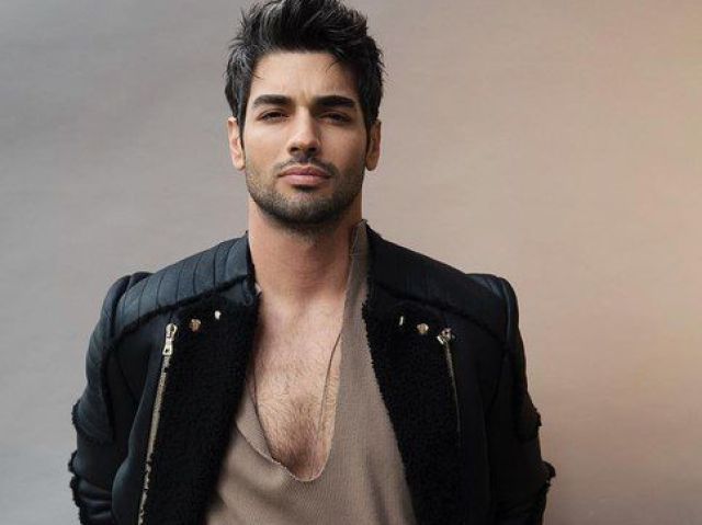 ŞÜKRÜ ÖZYILDIZ