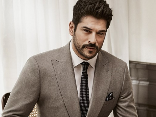 Burak Özçivit