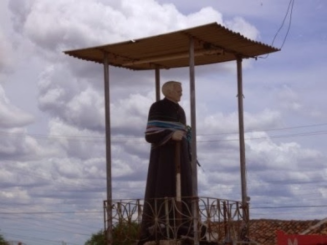 Praça Padre Cícero Manari-PE