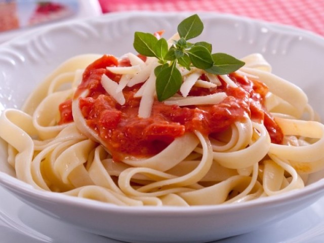 Macarrão com Molho Vermelho