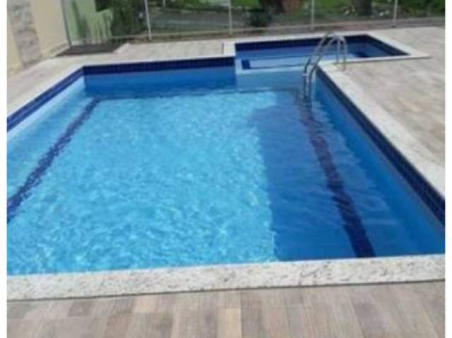 Piscina gosto muito