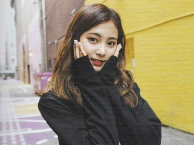 Tzuyu (Twice)