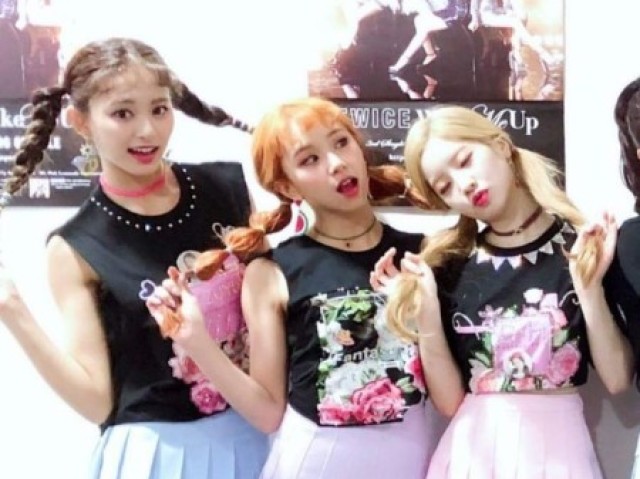 Tzuyu, Chaeyoung e Dahyun