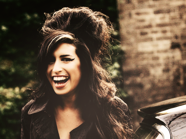 Você conhece Amy Winehouse? 2