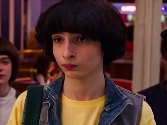 Mike(Finn Wolfhard)
