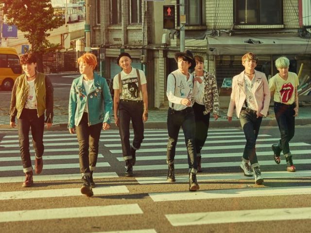 BTS RPG: Meu namorado universitário