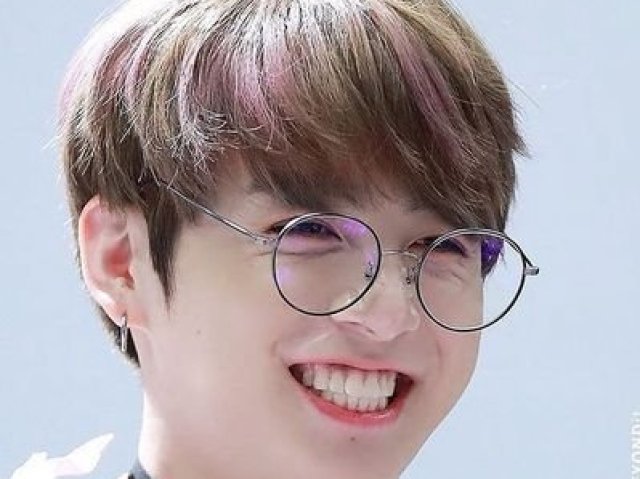 Jungkook de operação conquistae! 🐳🐋🚲