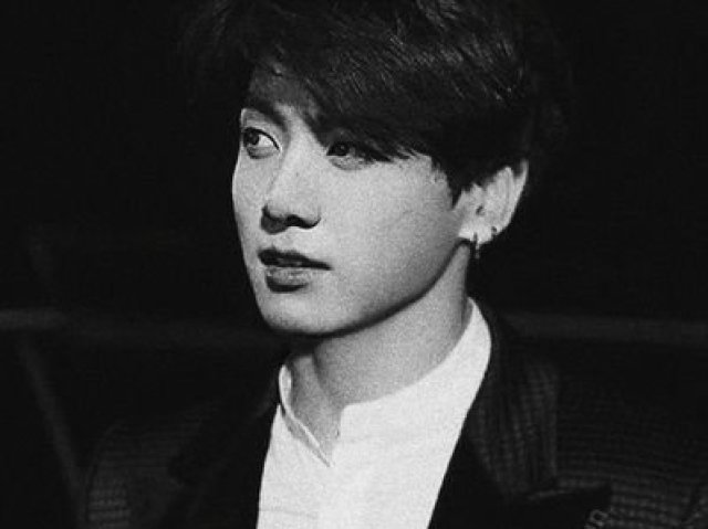 Jungkook de quente como o inferno 😈😈