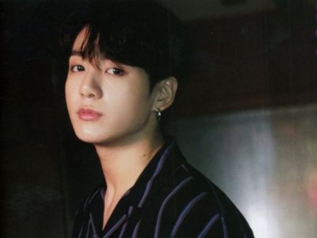 Jungkook de escravo de coblens 🥀🌹🤴🤴