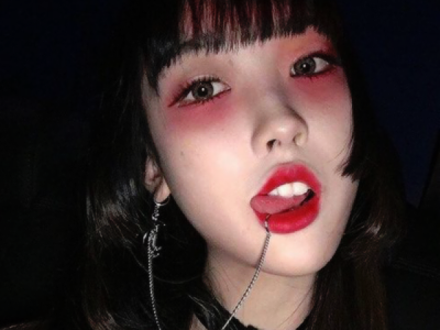Ulzzang Dark