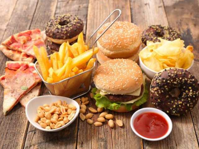 Que comida de fast food combina com você?