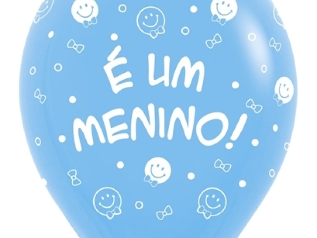 E UM MENINO