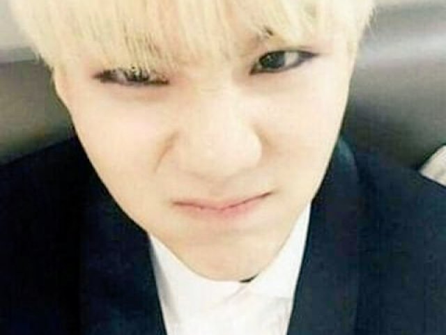 Min Yoongi (suga)😘😘