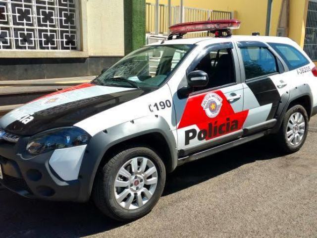 Chamaria a polícia, ela merece ser presa