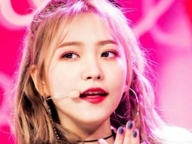 Yeri (RED VELVET)