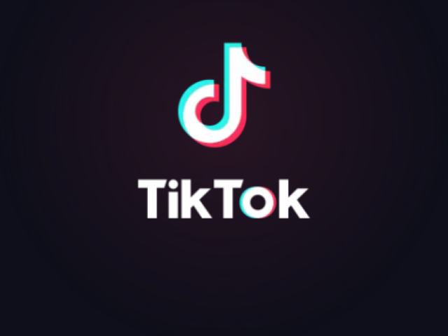 Tik Tok 💜