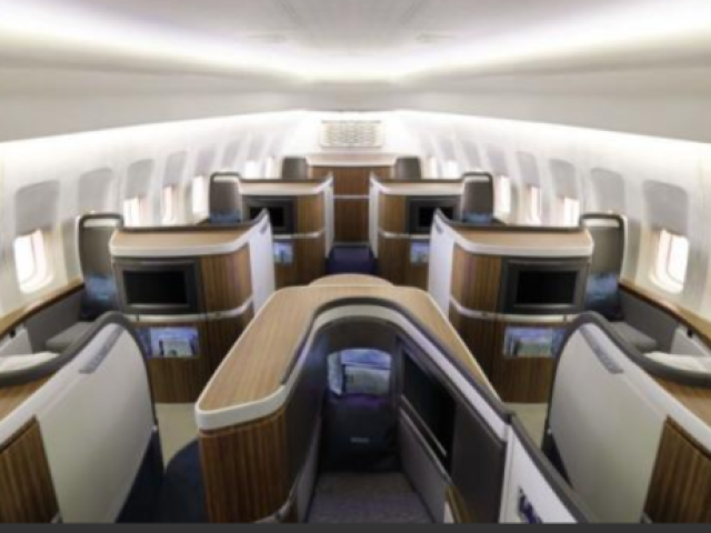 Primeira classe Cathay Pacific